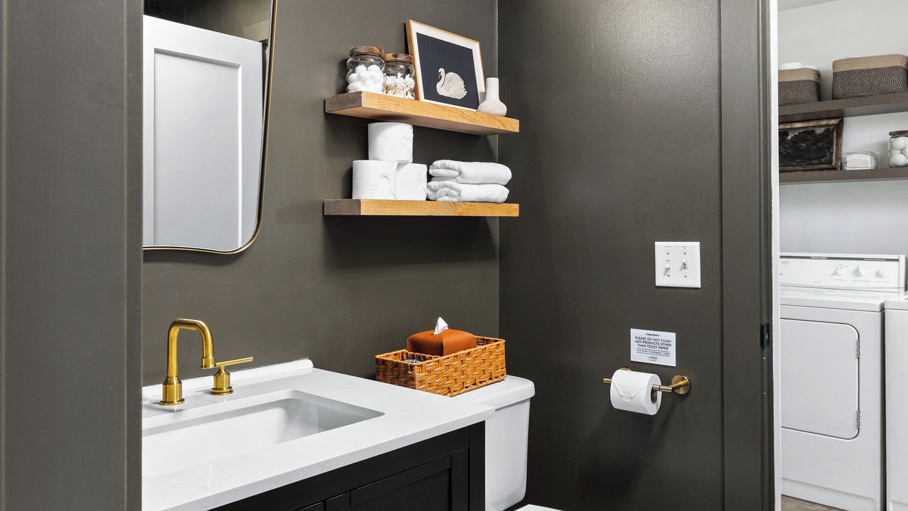 Photo of Bathroom in Evart