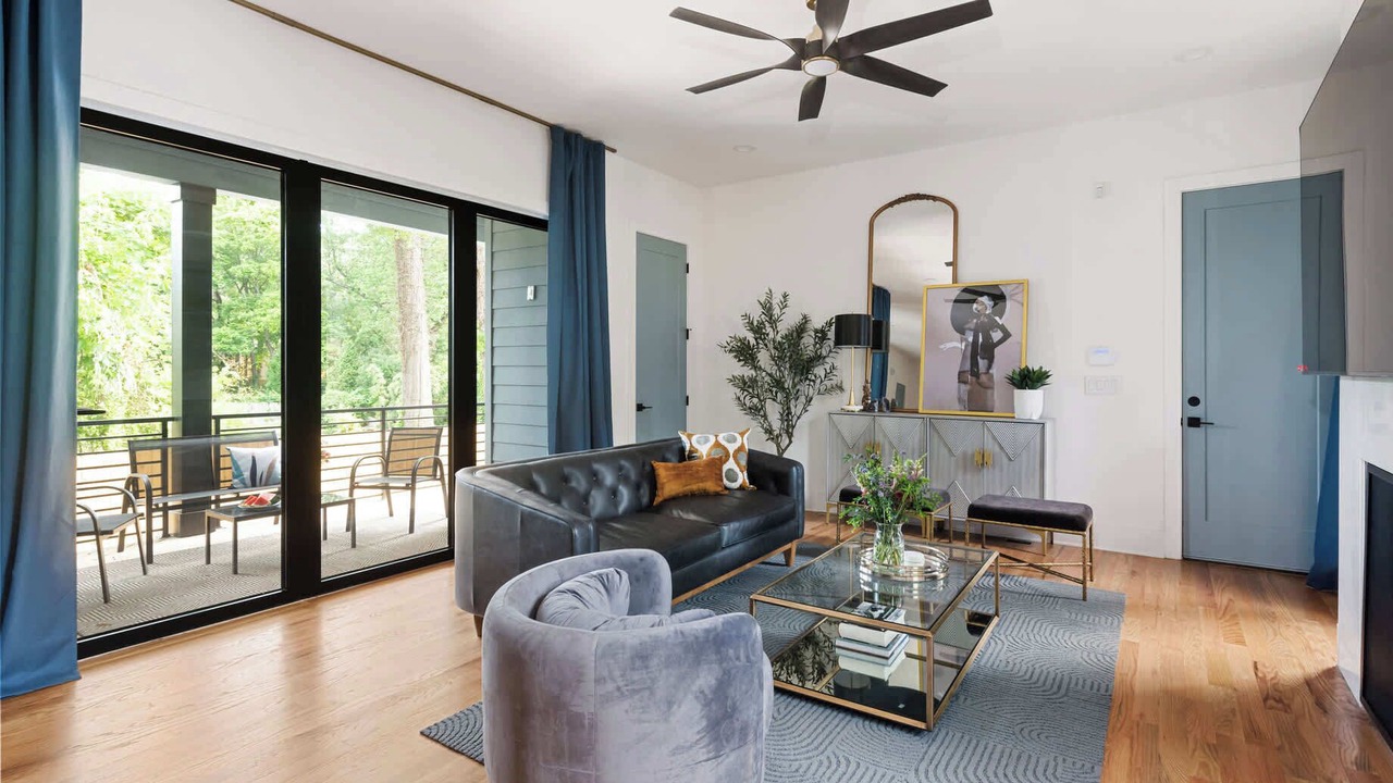 Photo of Livingroom in East Atlanta