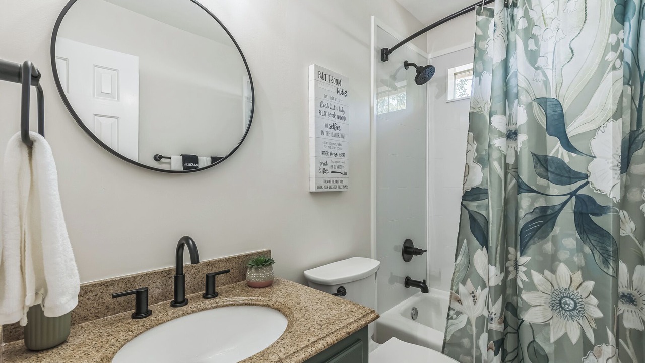 Photo of Bathroom in Malbis