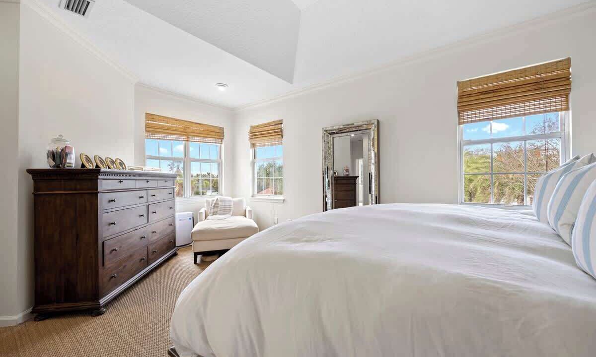 Photo of Bedroom in Jacksonville Beach