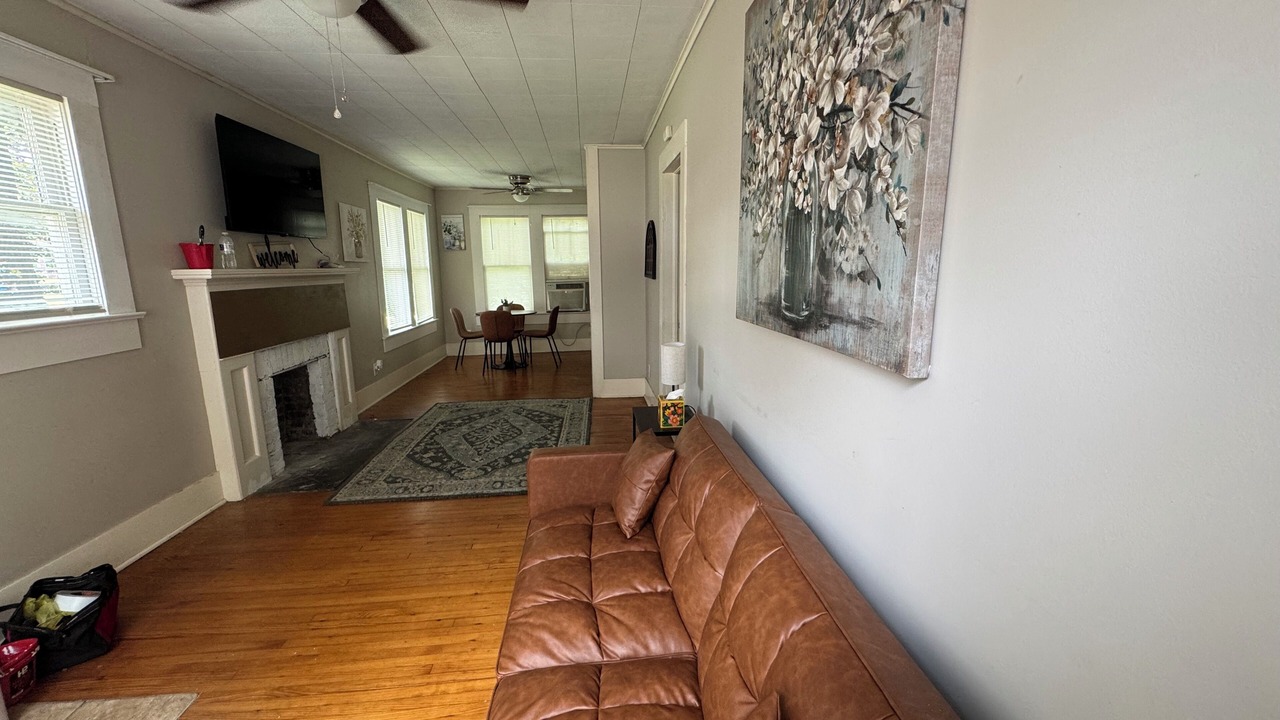Photo of Livingroom in Philadelphia