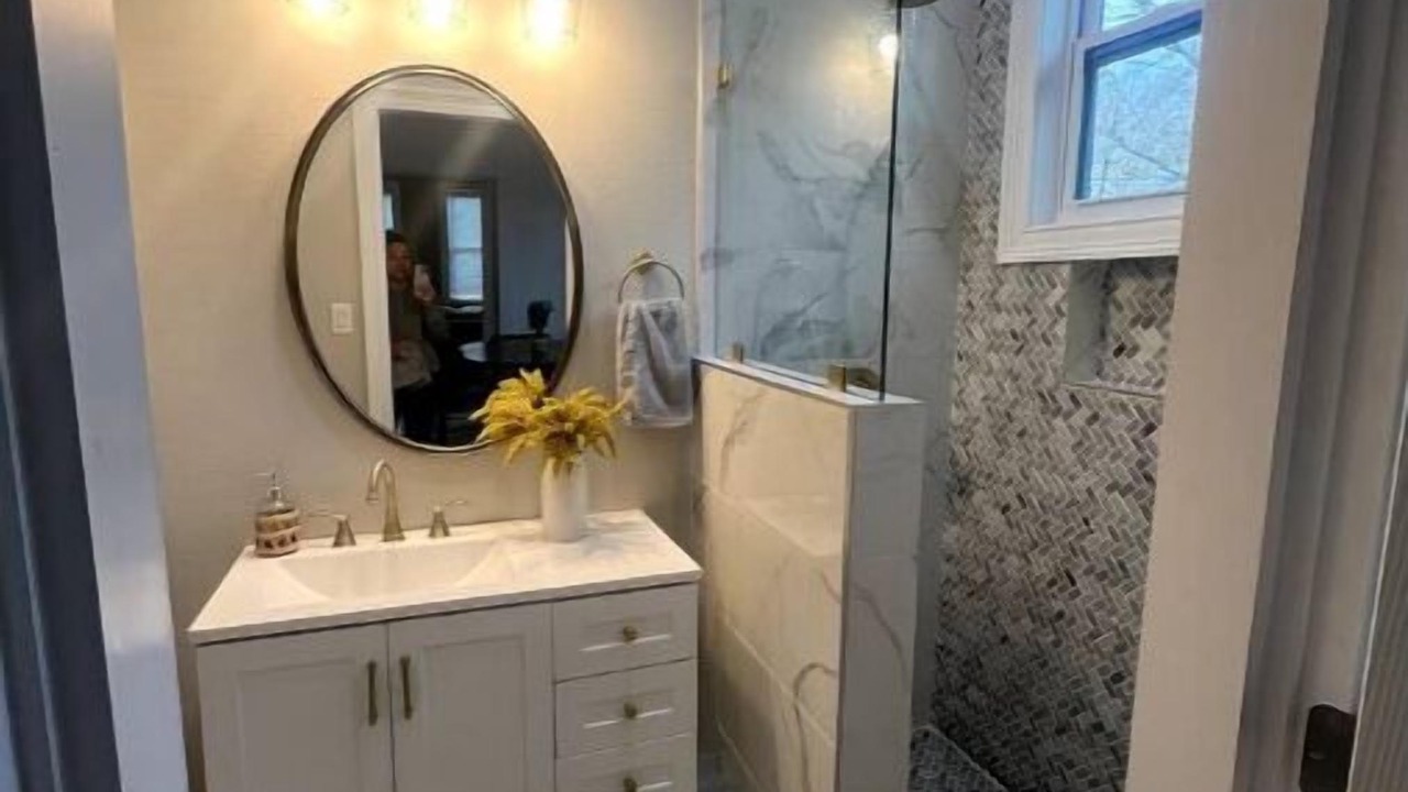 Photo of Bathroom in Bogalusa