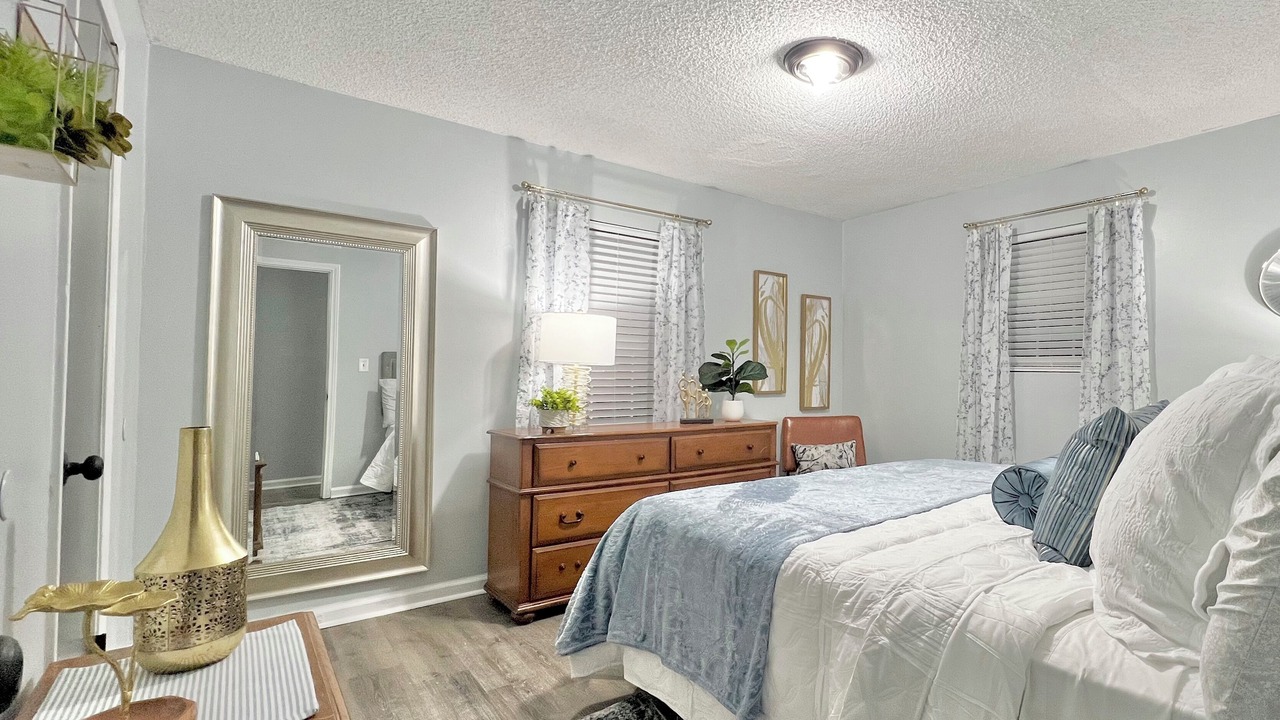 Photo of Bedroom in Alexandria