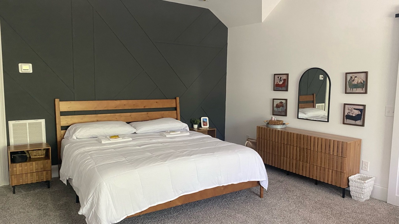 Photo of Bedroom in Appling