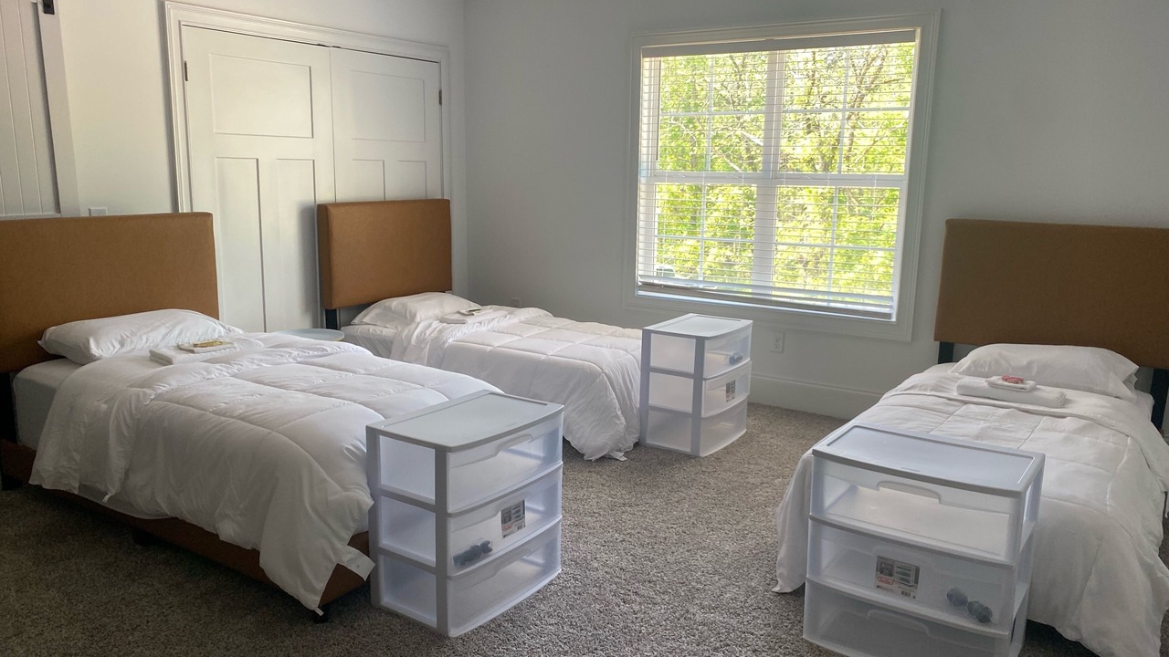 Photo of Bedroom in Appling