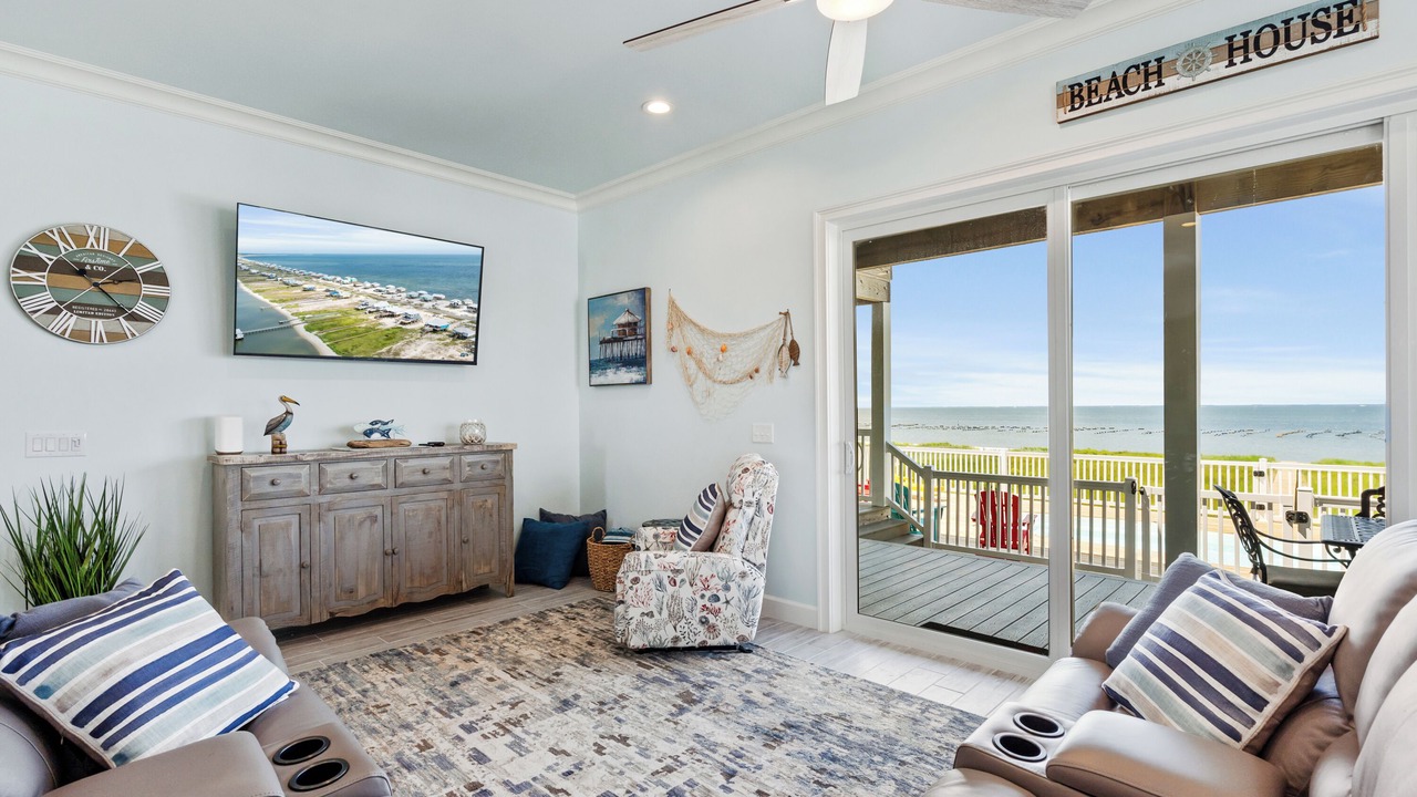 Photo of Livingroom in Dauphin Island
