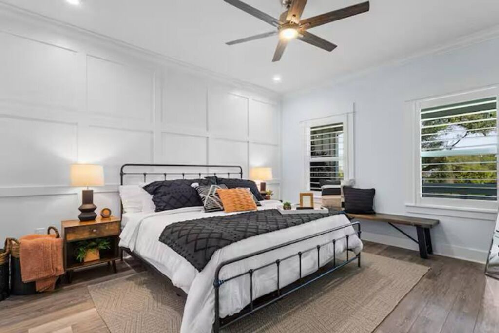 Photo of Bedroom in Long Beach