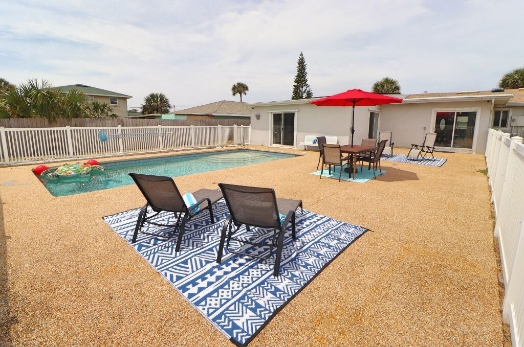 Photo of Outdoor in Ocean Breeze Circle