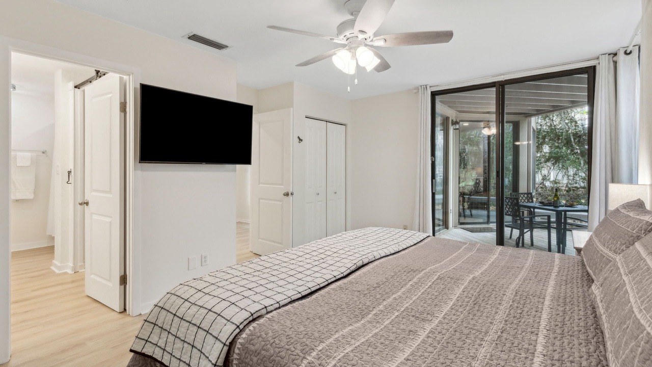 Photo of Bedroom in Fernandina Beach