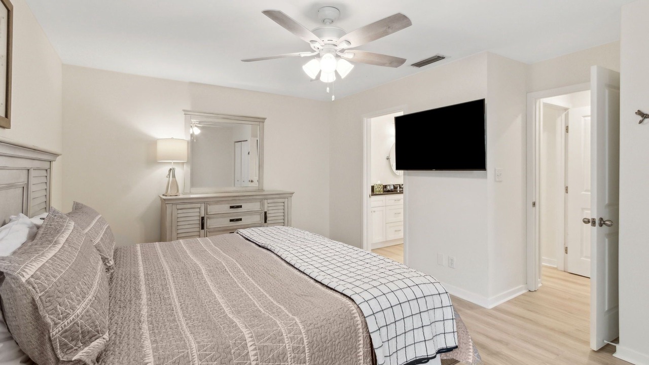 Photo of Bedroom in Fernandina Beach