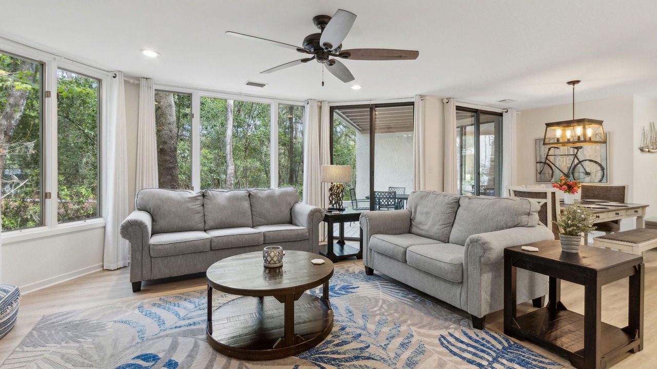 Photo of Livingroom in Fernandina Beach
