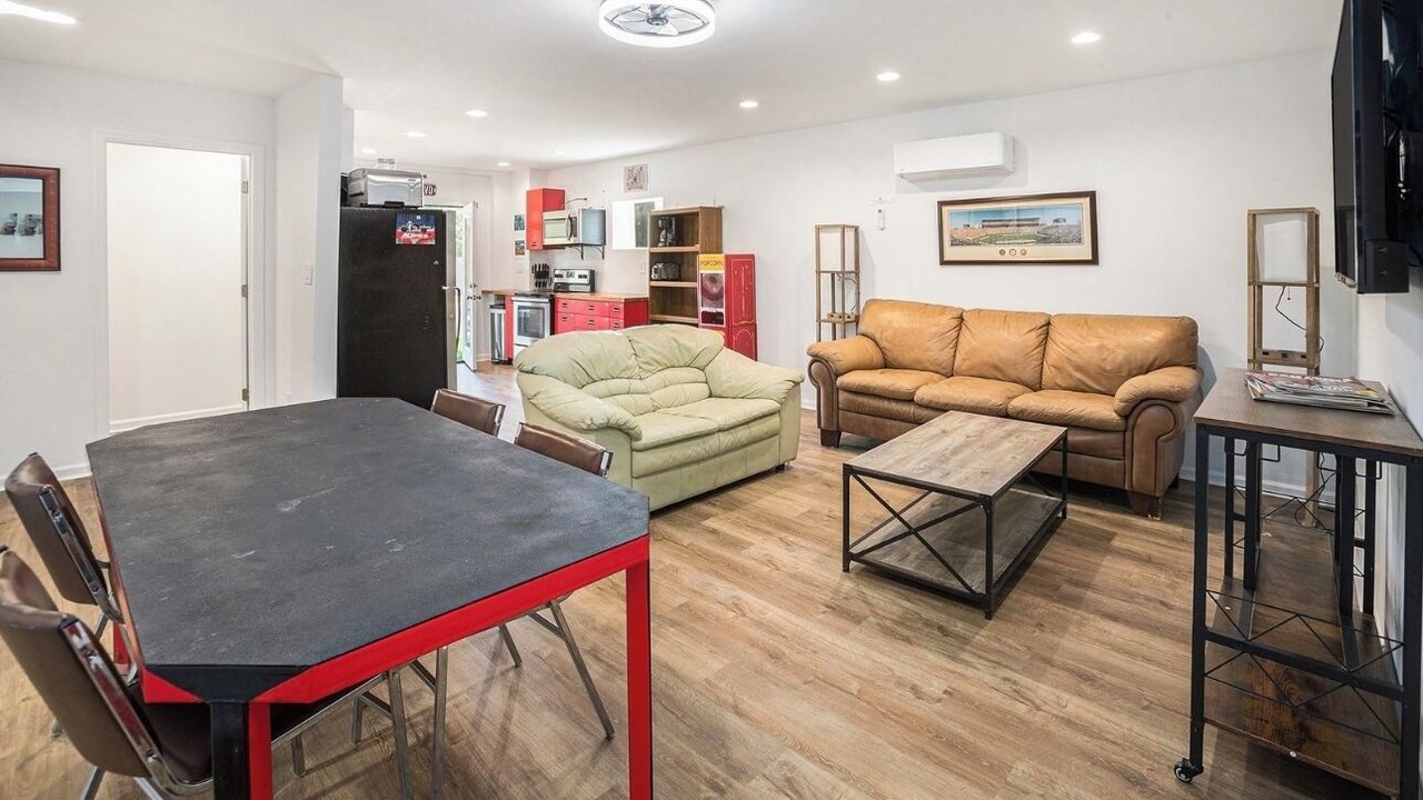 Photo of Livingroom in McCalla