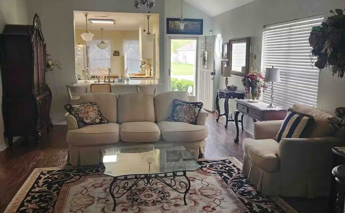Photo of Livingroom in Malbis
