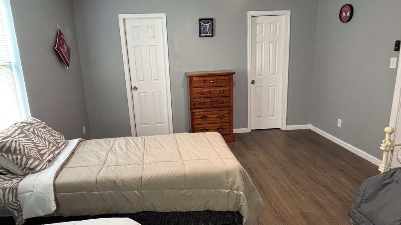 Photo of Bedroom in Tuscaloosa