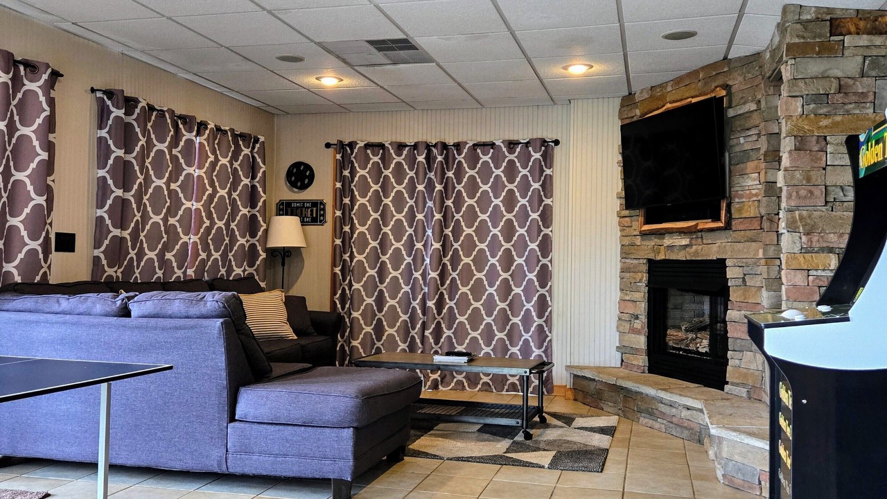 Photo of Bedroom in Six Mile