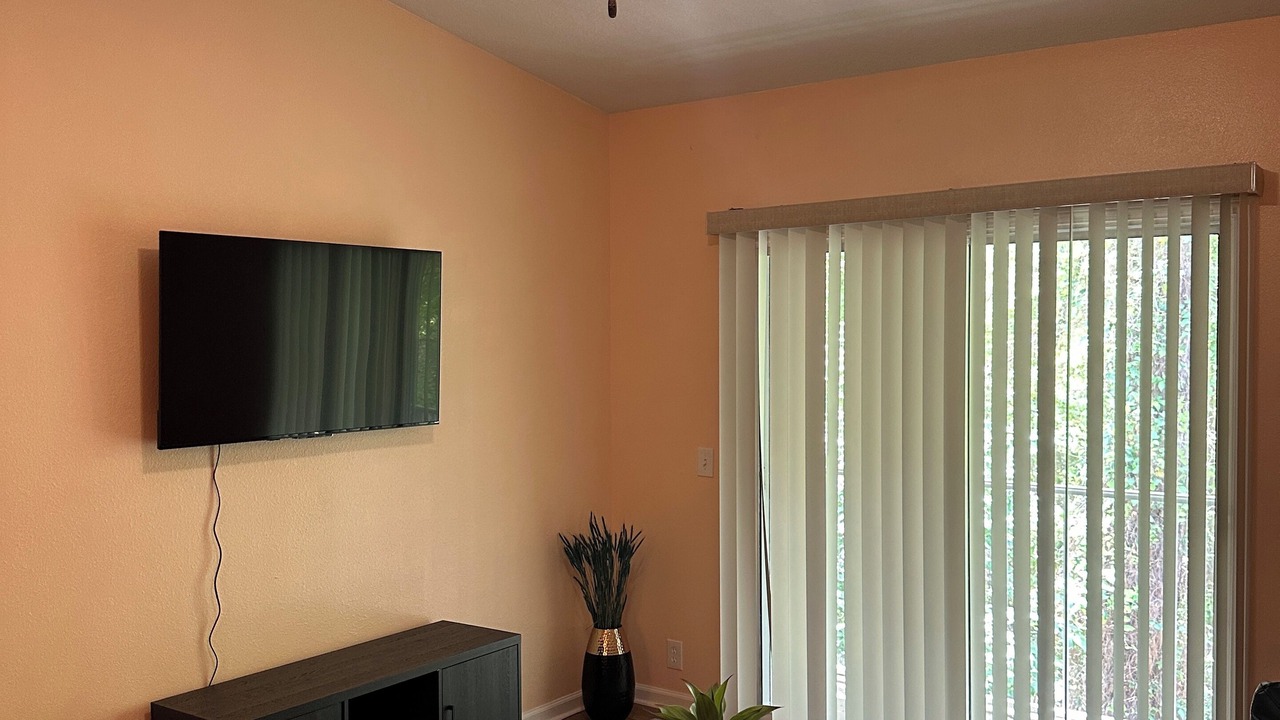 Photo of Livingroom in Cedar Hills
