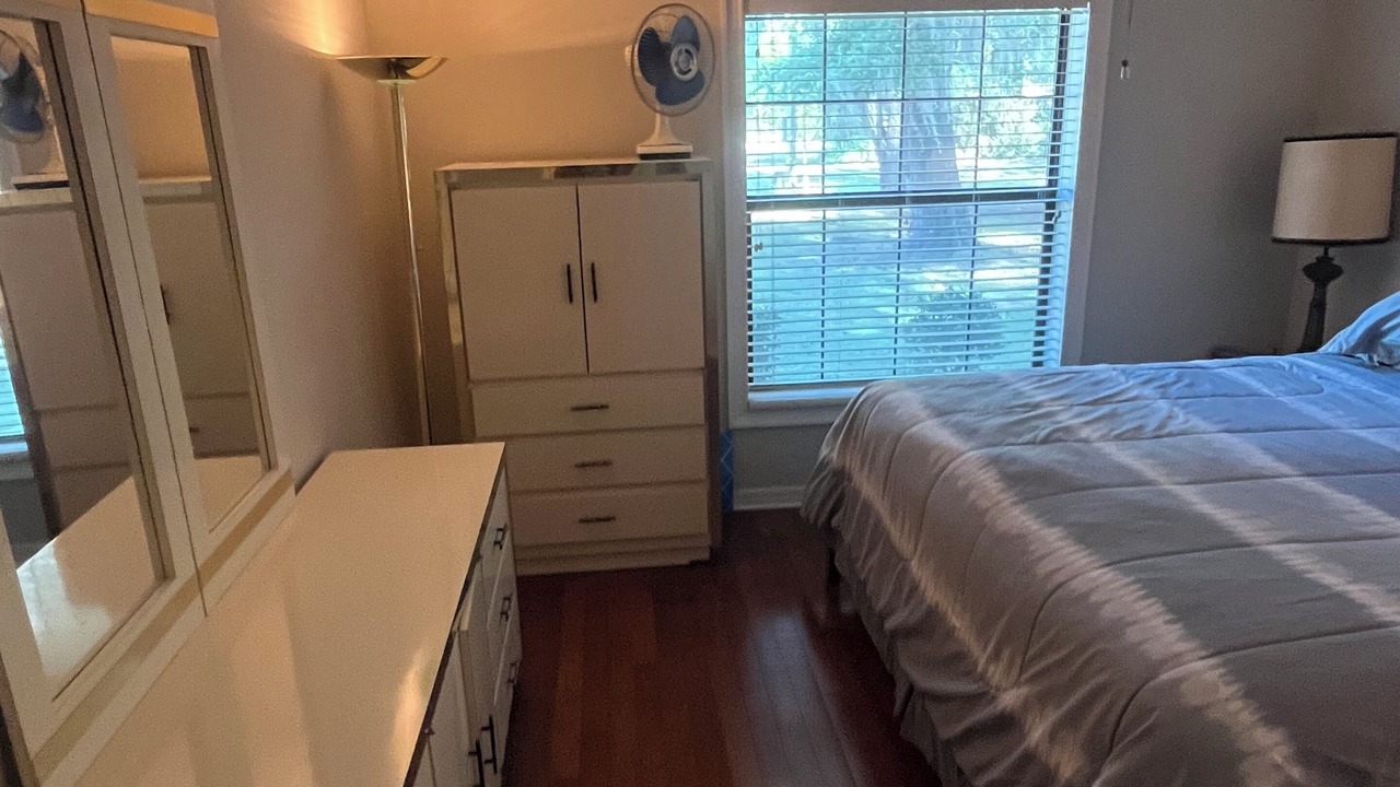Photo of Bedroom in Eustis