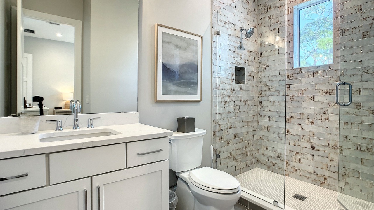 Photo of Bathroom in New Smyrna Beach