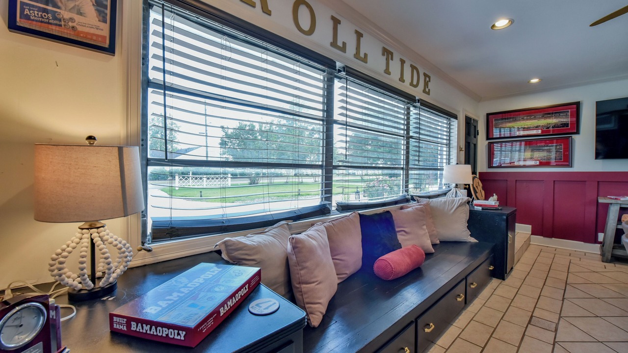 Photo of Livingroom in Tuscaloosa