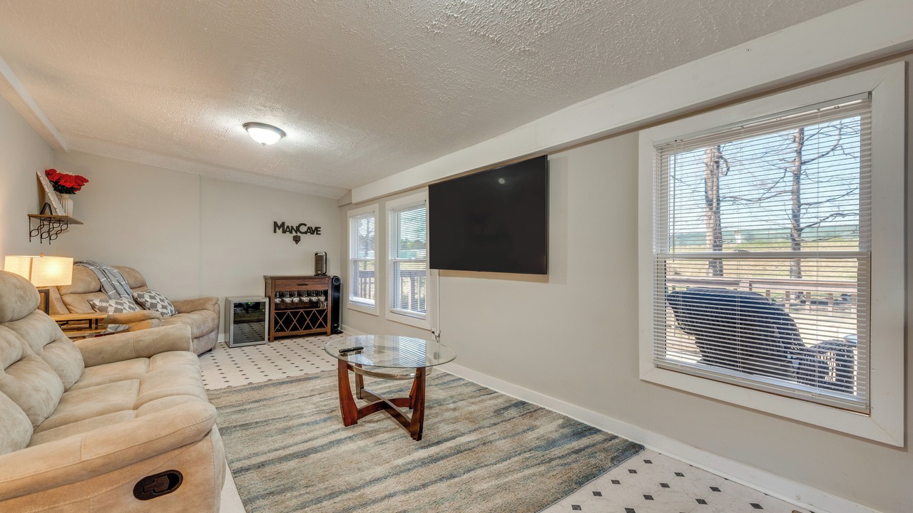 Photo of Bedroom in Conley
