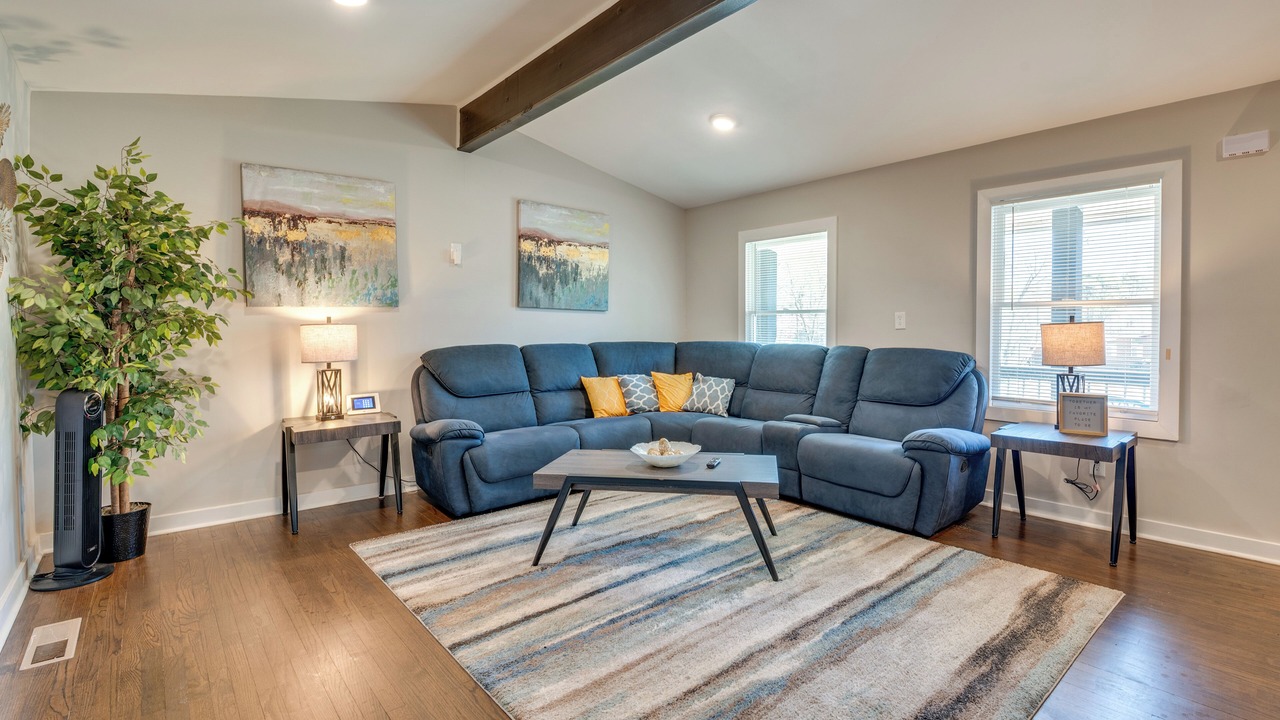 Photo of Livingroom in Conley