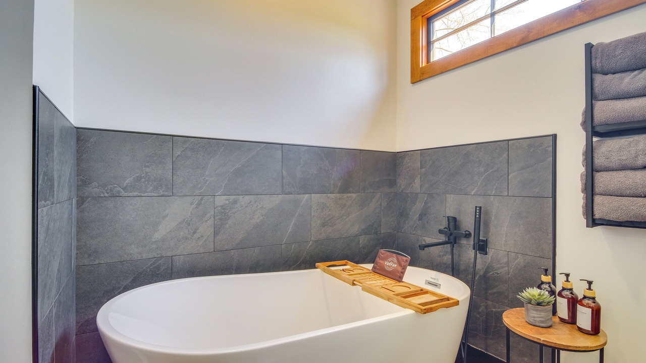 Photo of Bathroom in Perkinston