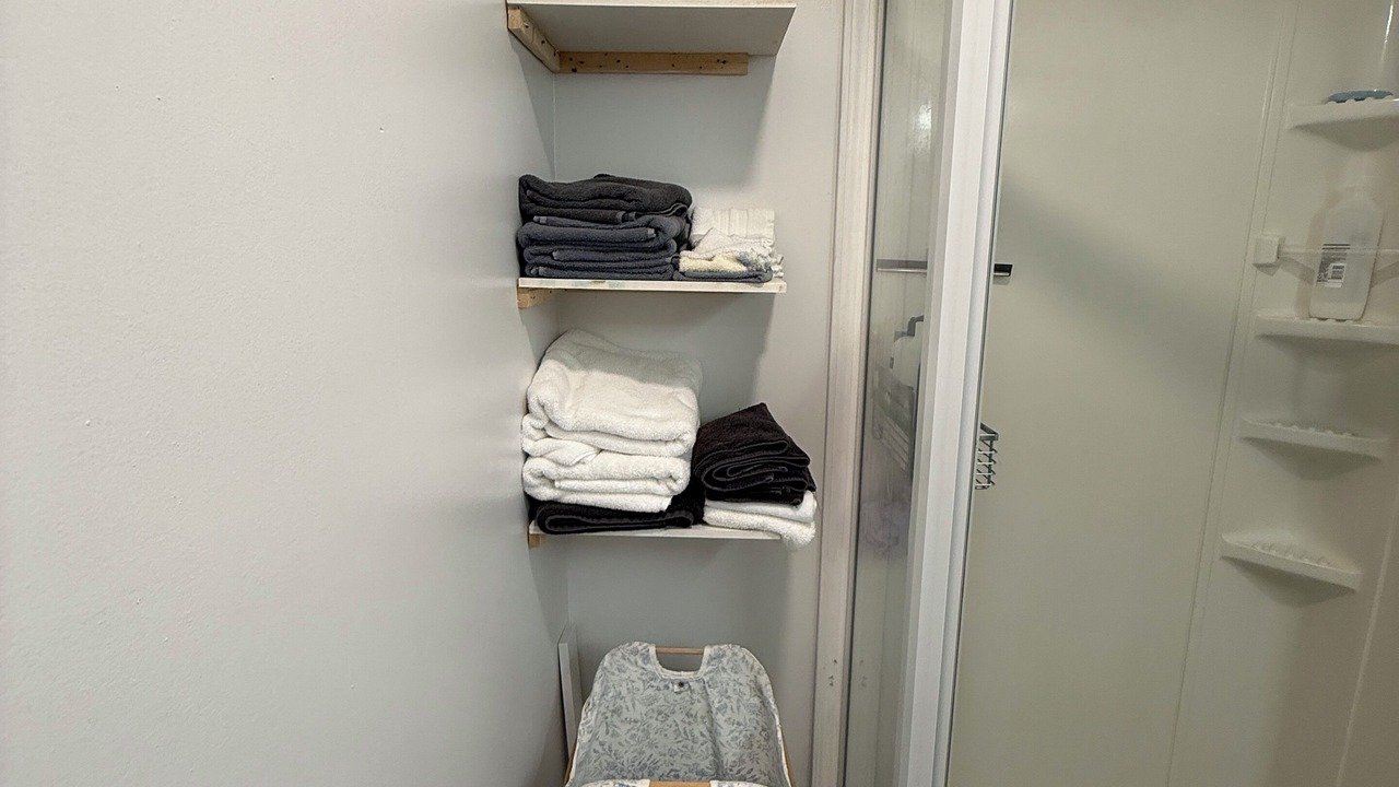 Photo of Bathroom in Bogart