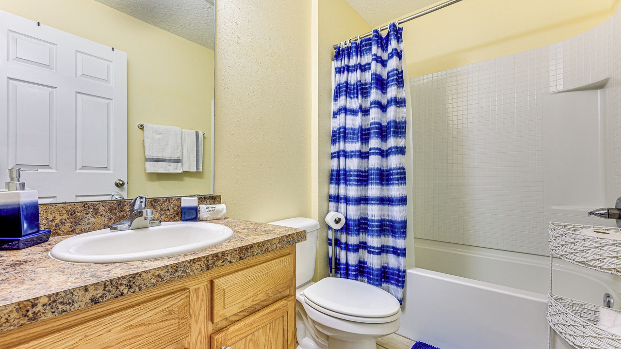 Photo of Bathroom in Grand Park