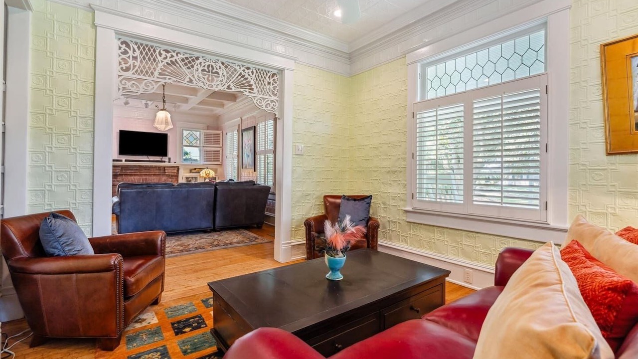 Photo of Livingroom in Montrose