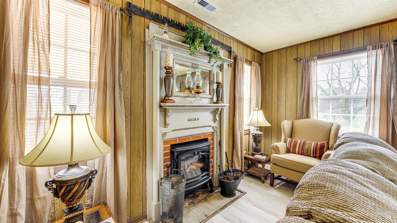 Photo of Bedroom in Lineville