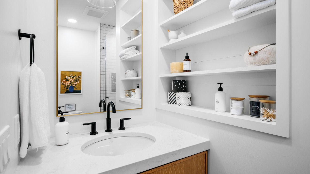 Photo of Bathroom in Omena
