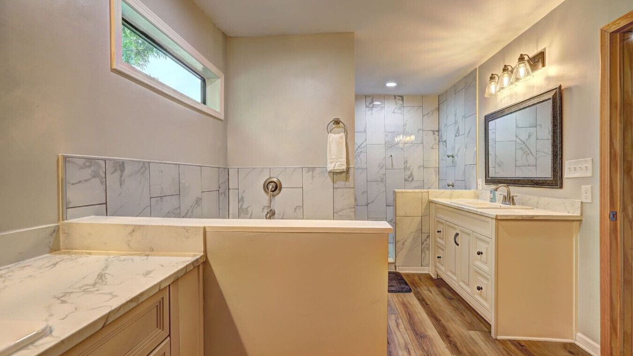 Photo of Bathroom in Shiloh