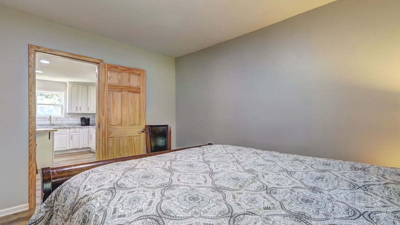 Photo of Bedroom in Shiloh