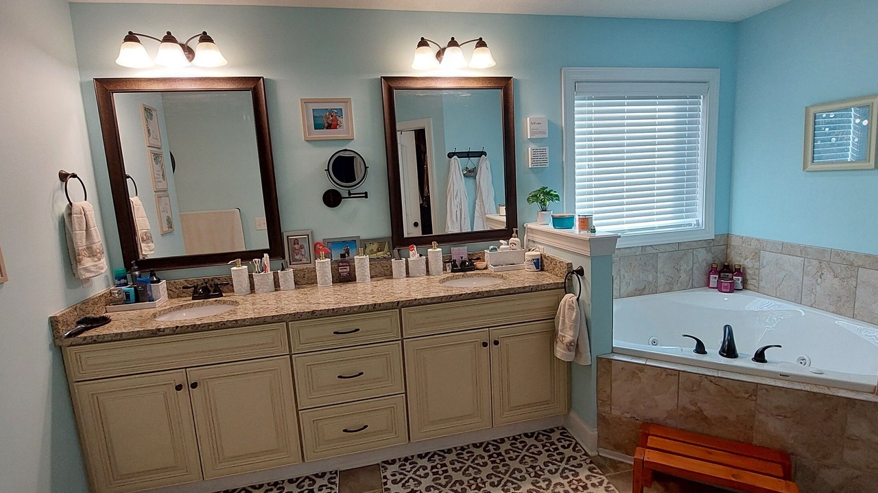 Photo of Bathroom in Grovetown