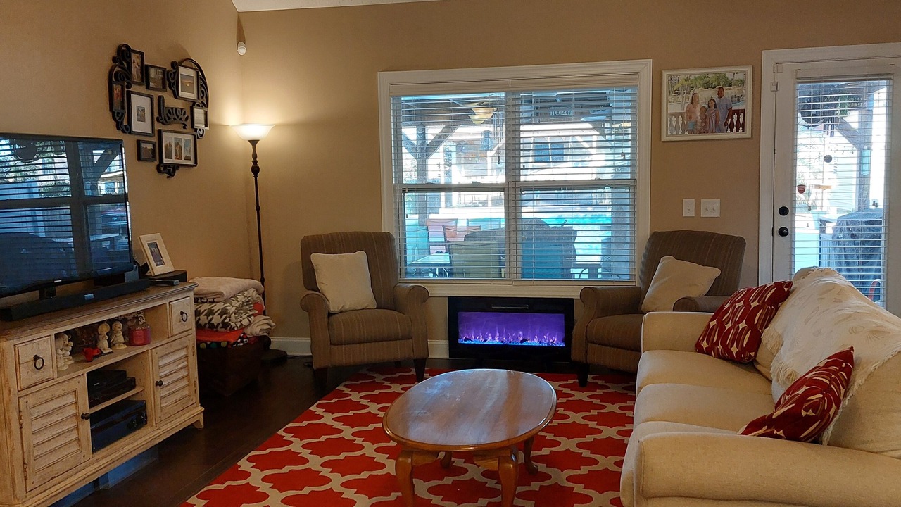Photo of Livingroom in Grovetown