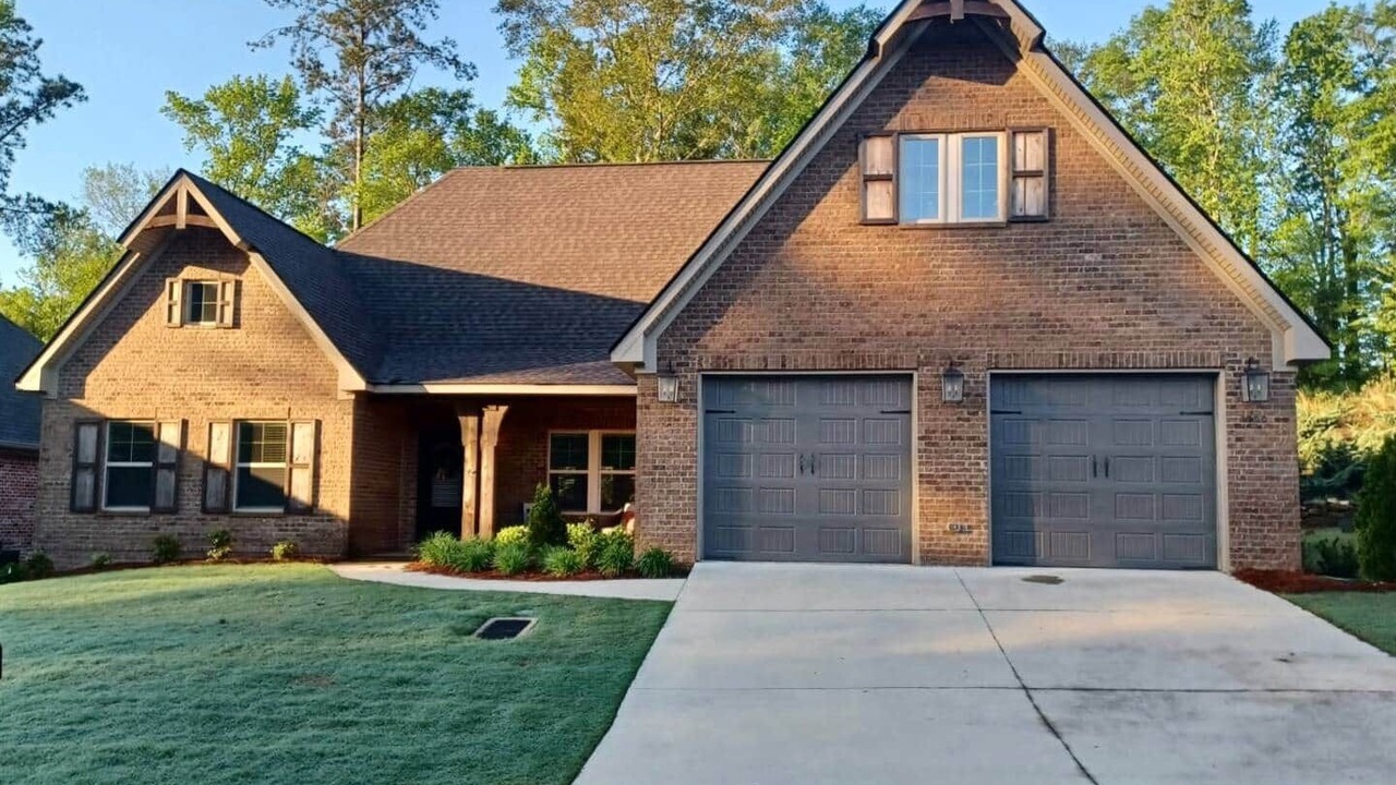 Photo of Outdoor in Auburn