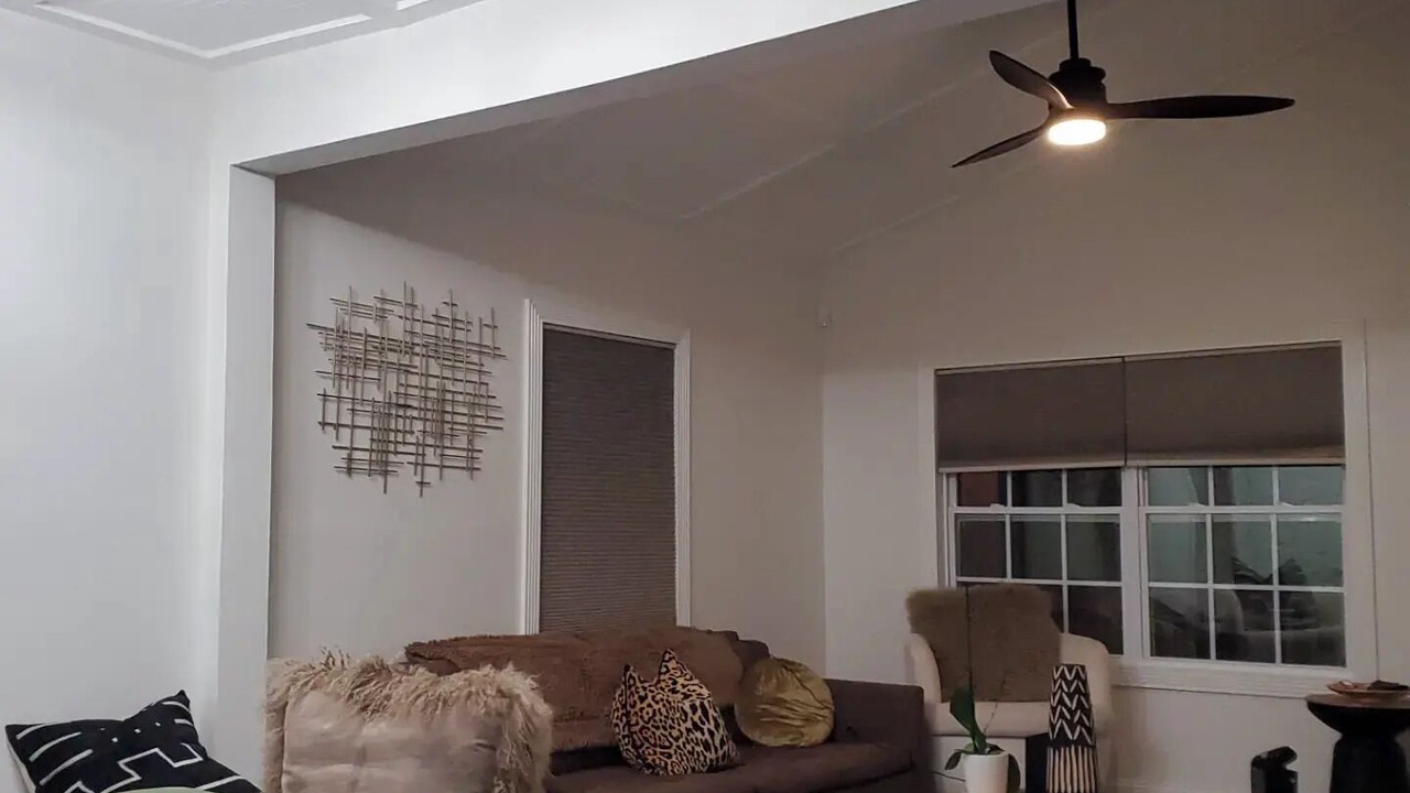 Photo of Livingroom in East Side