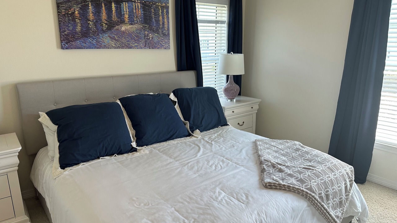 Photo of Bedroom in Ono Island