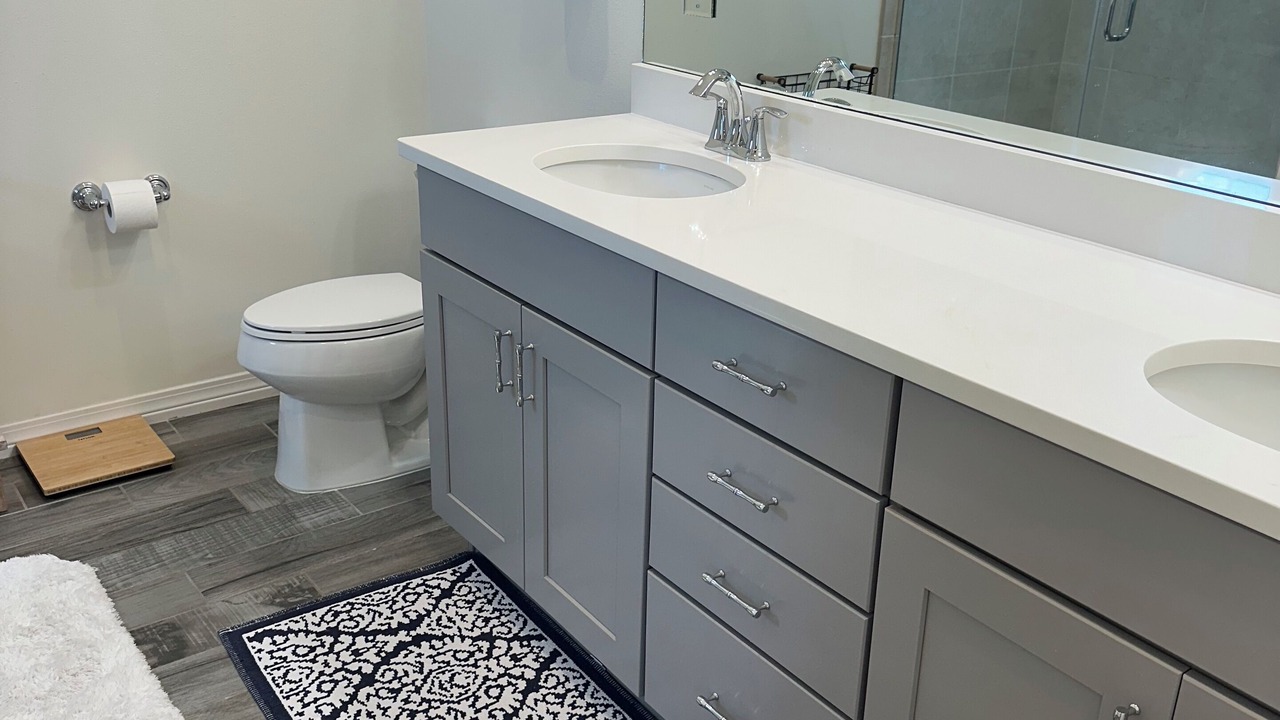 Photo of Bathroom in Ono Island