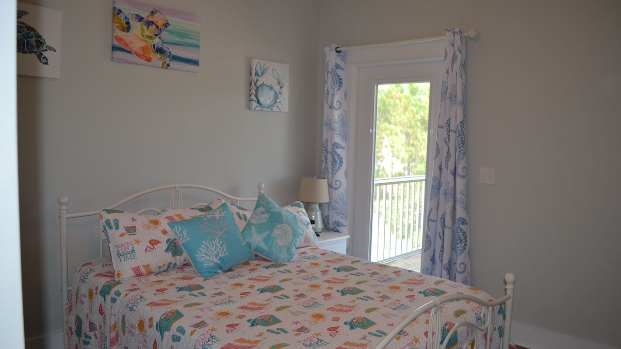 Photo of Bedroom in Dauphin Island