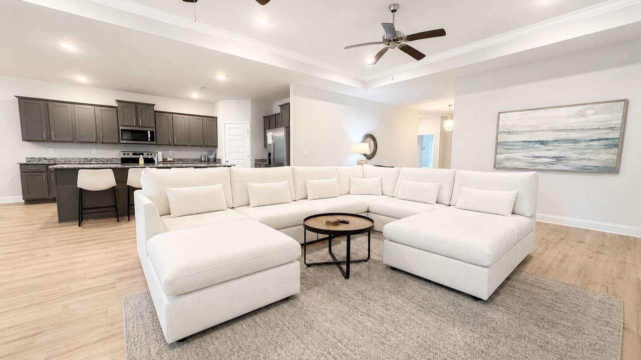 Photo of Livingroom in Foley