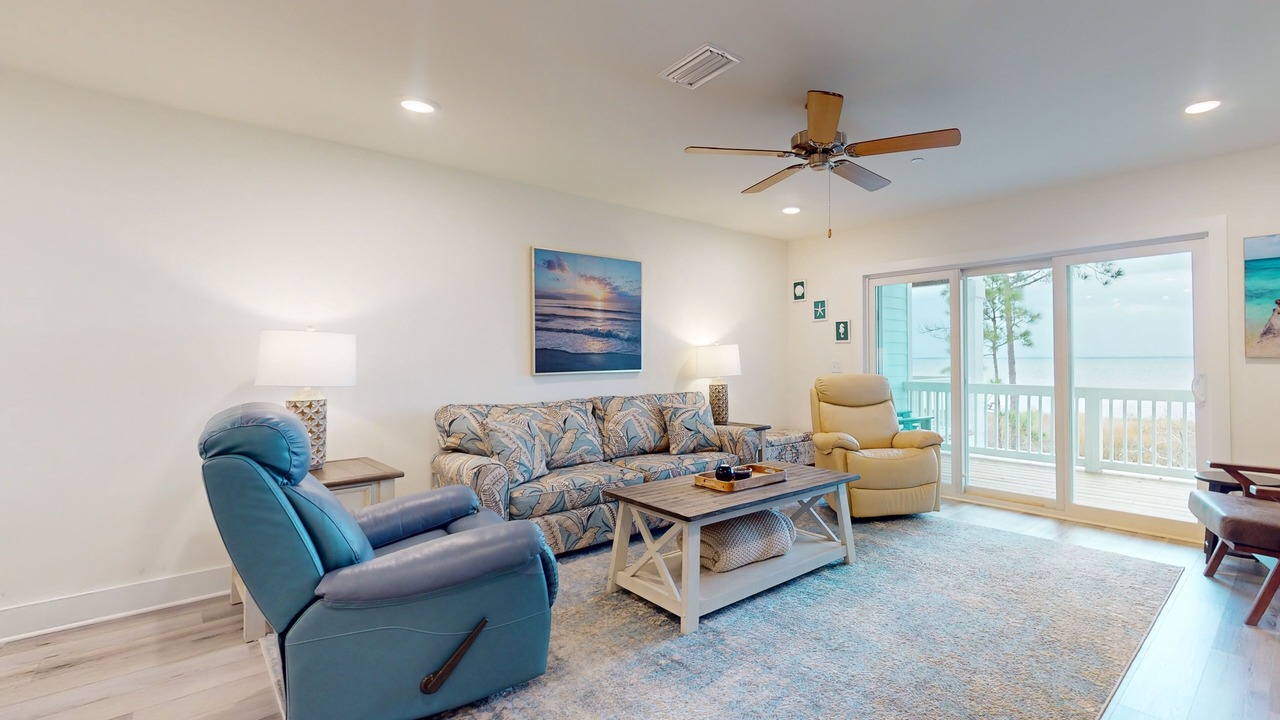Photo of Livingroom in Innerarity Townhomes