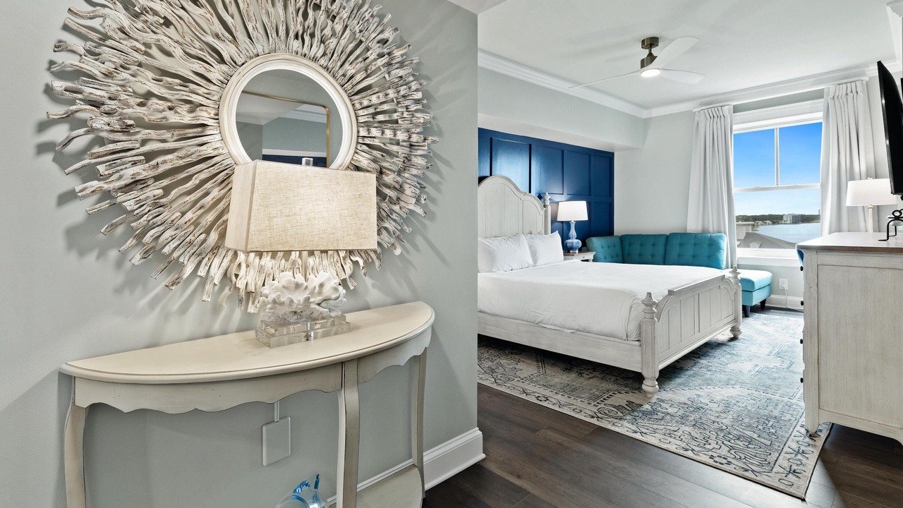 Photo of Bedroom in Baytowne Wharf