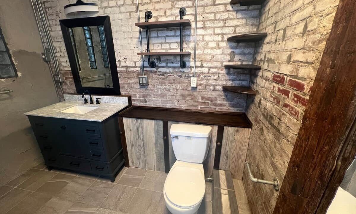 Photo of Bathroom in McComb