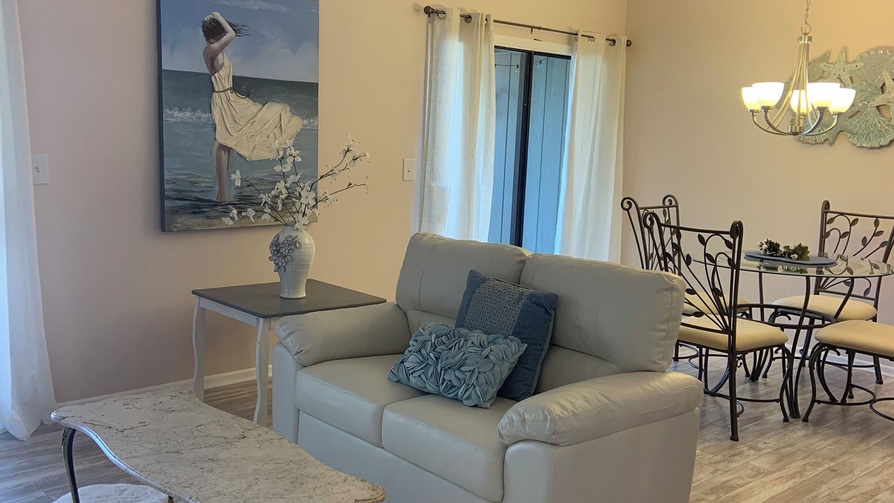 Photo of Livingroom in Saint Augustine Shores