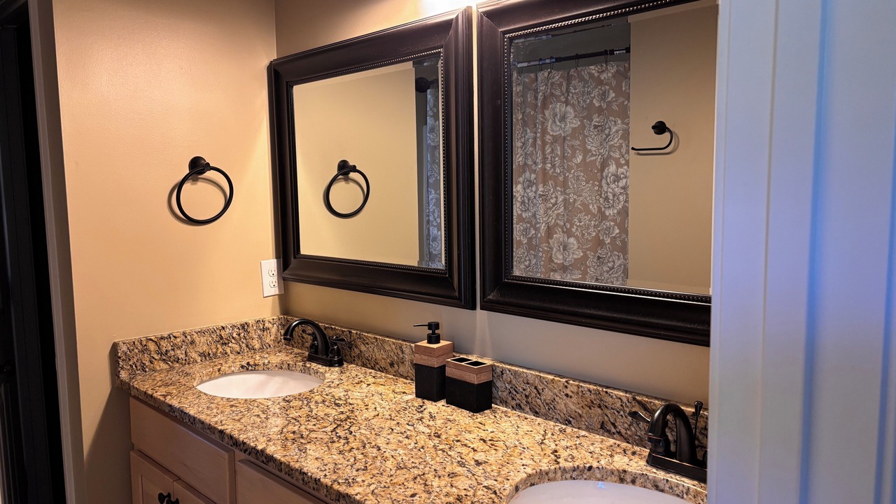 Photo of Bathroom in Spanish Fort