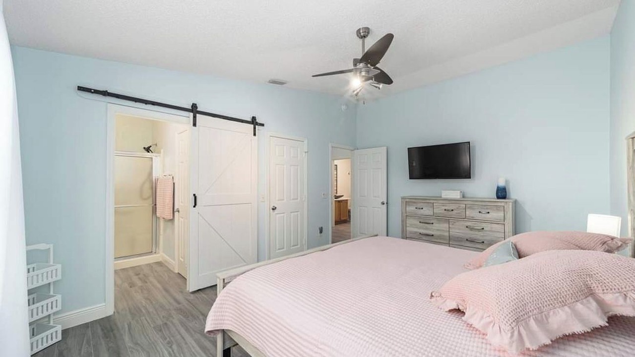Photo of Bedroom in Belvedere