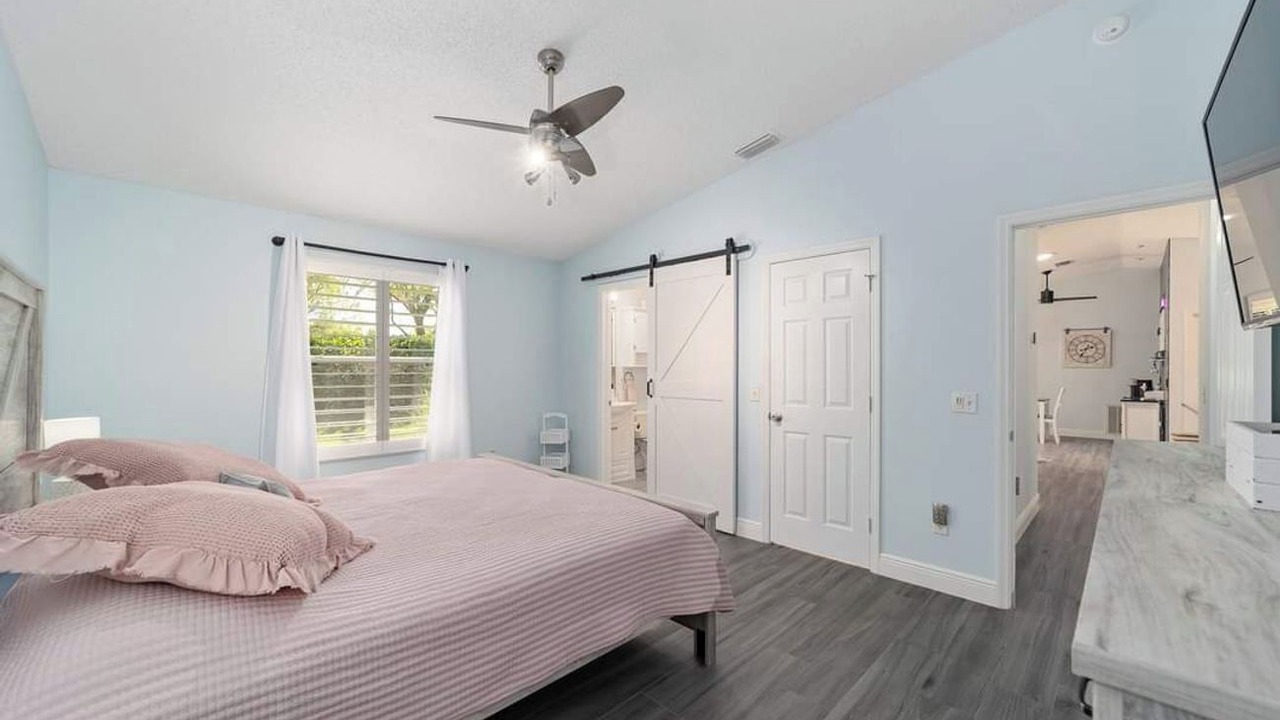 Photo of Bedroom in Belvedere