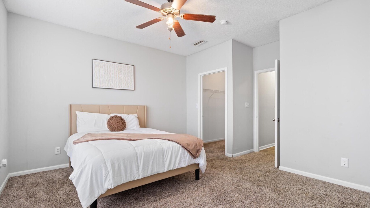 Photo of Bedroom in Mobile