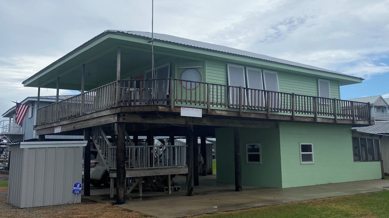 Photo of Outdoor in Cypremort Point